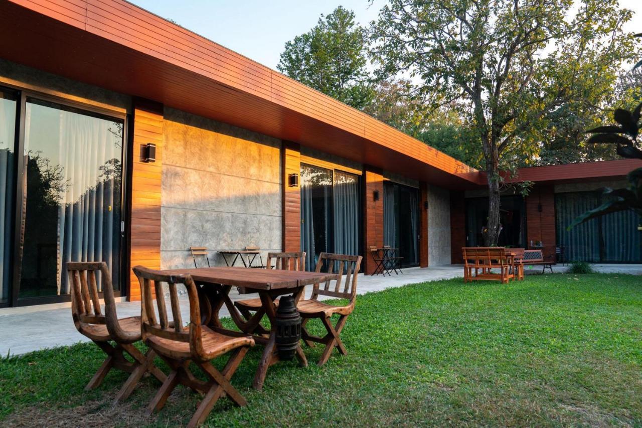 Hotel Bhupimarn Garden House Chom Thong Esterno foto