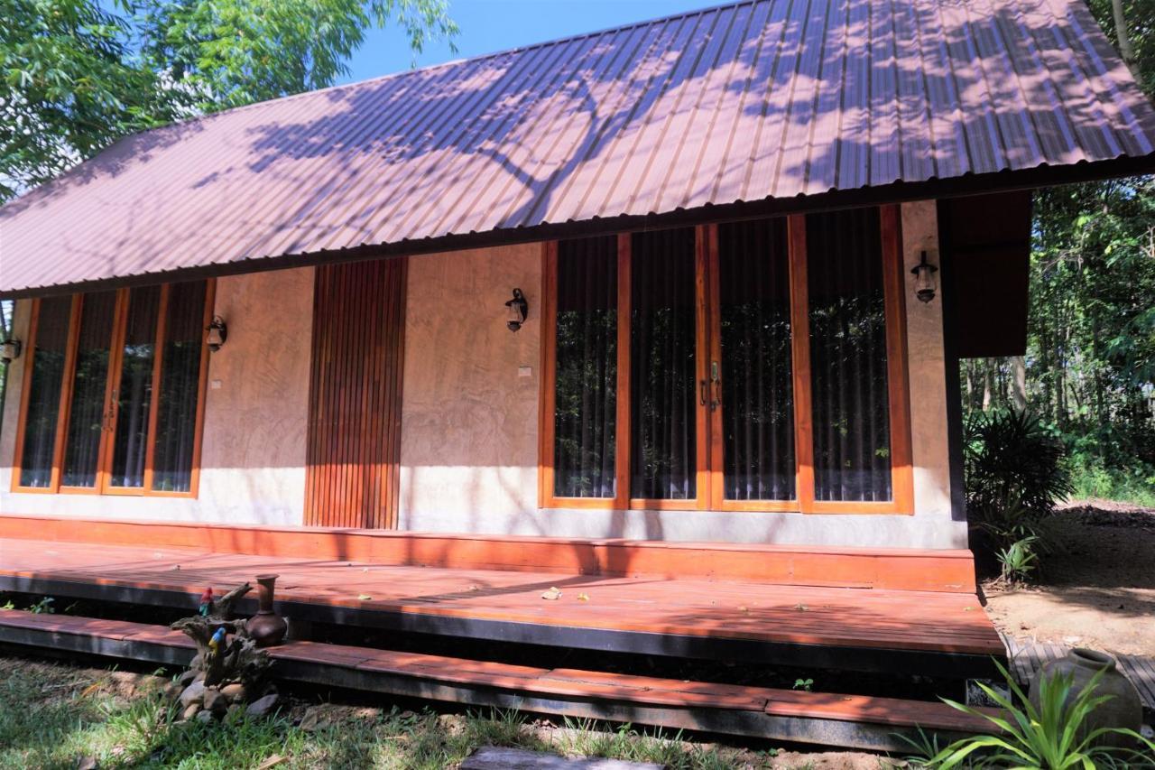 Hotel Bhupimarn Garden House Chom Thong Esterno foto