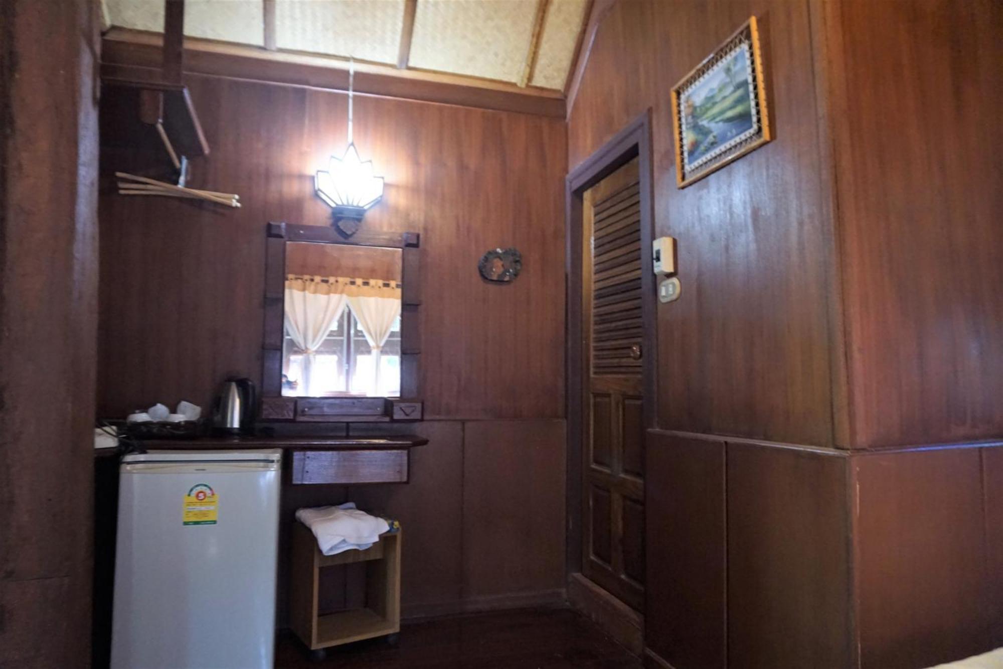 Hotel Bhupimarn Garden House Chom Thong Esterno foto