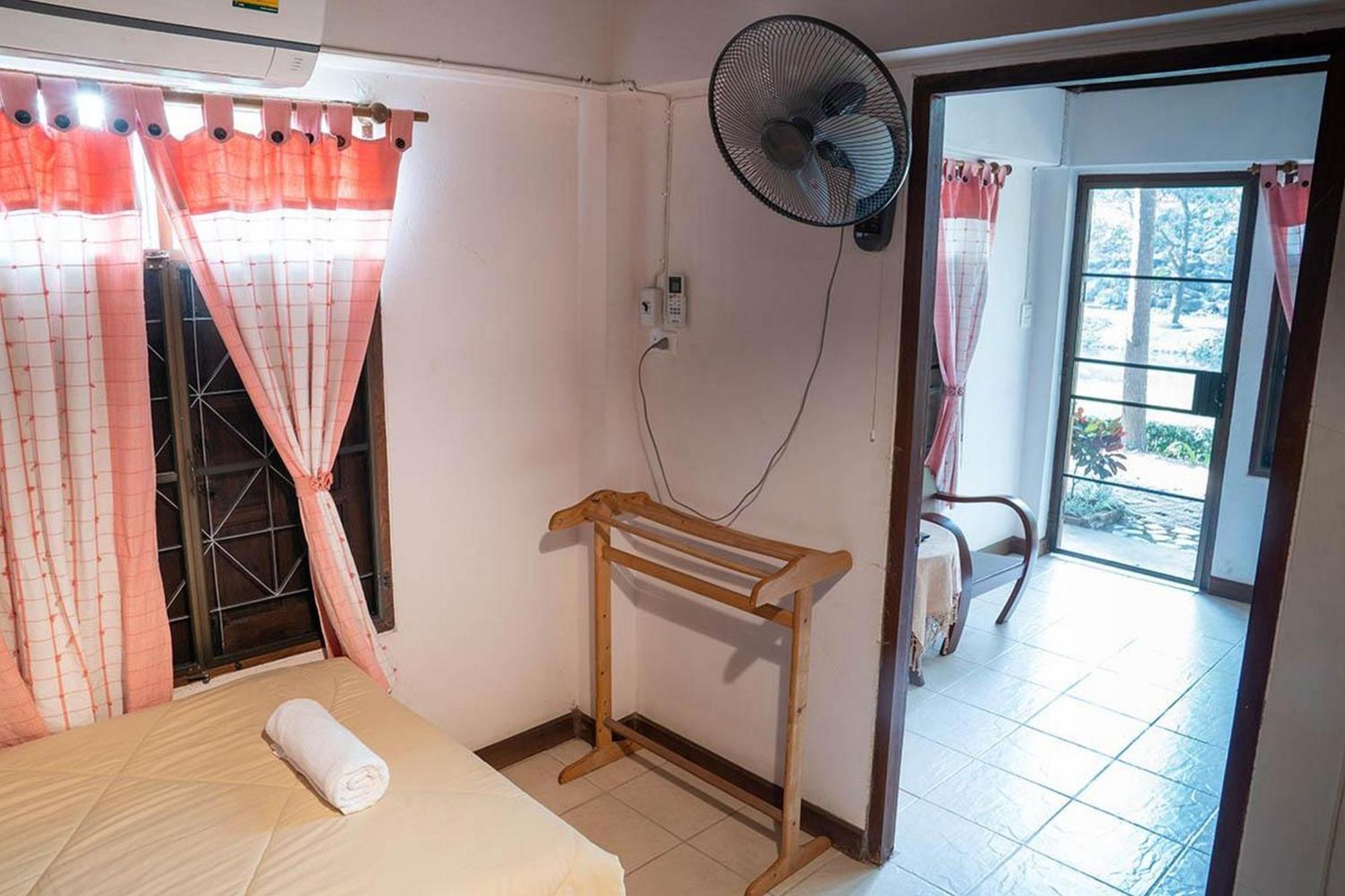 Hotel Bhupimarn Garden House Chom Thong Esterno foto