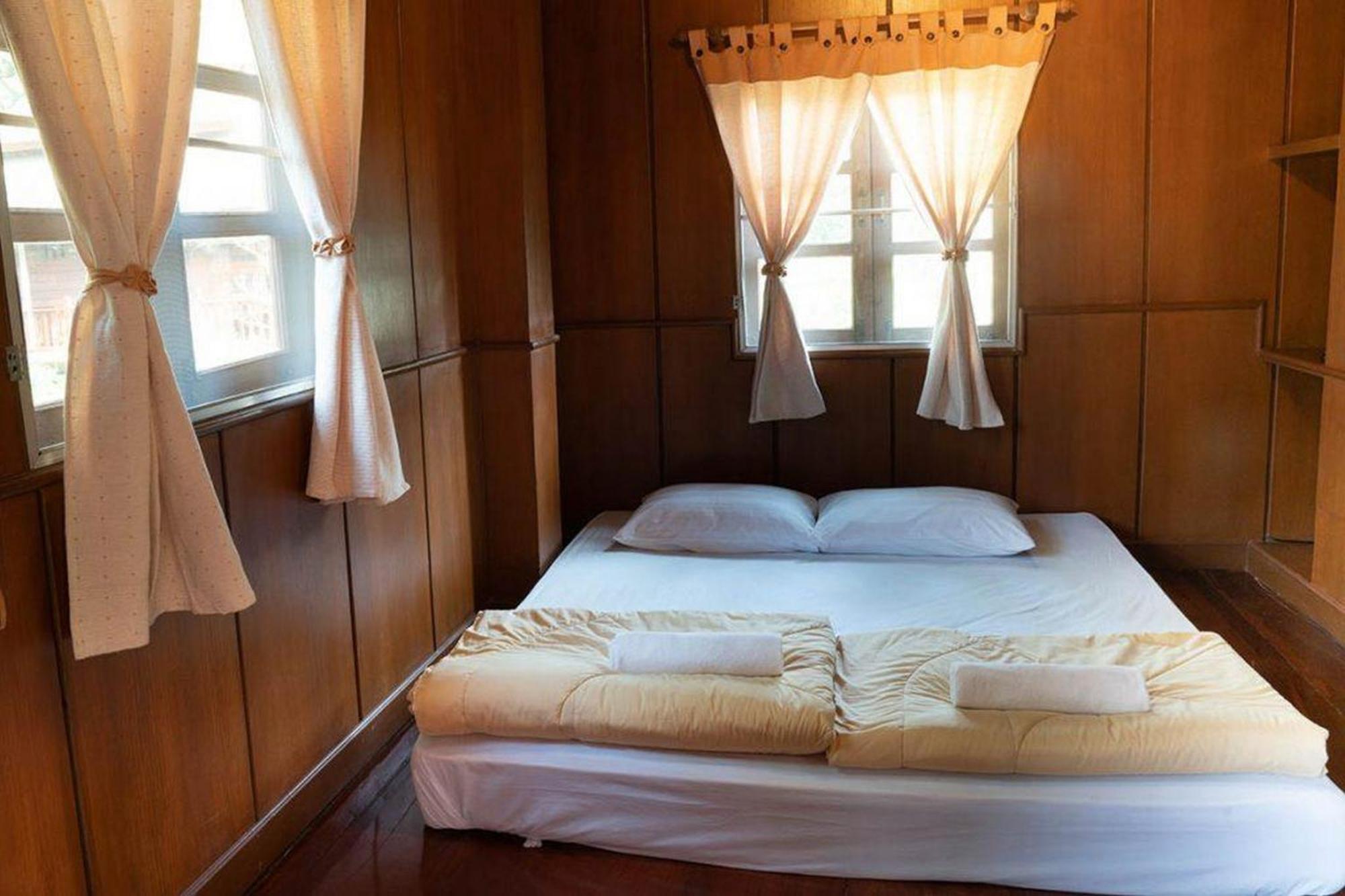 Hotel Bhupimarn Garden House Chom Thong Esterno foto